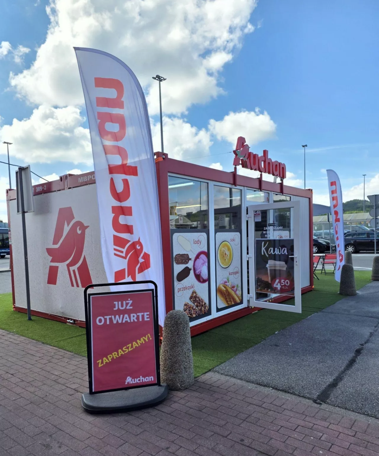 Tak prezentuje się pierwszy sklep Auchan Summer