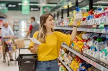 Biedronka, Lidl i Dino poza podium koszyka zakupowego ASM. Gdzie zakupy są najtańsze? (fot. Canva)