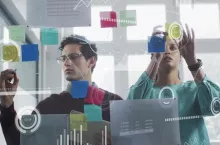 <p>Skuteczny franczyzodawca musi być nieustannym innowatorem, inwestującym w badania i rozwój produktów, usług czy technologii</p>