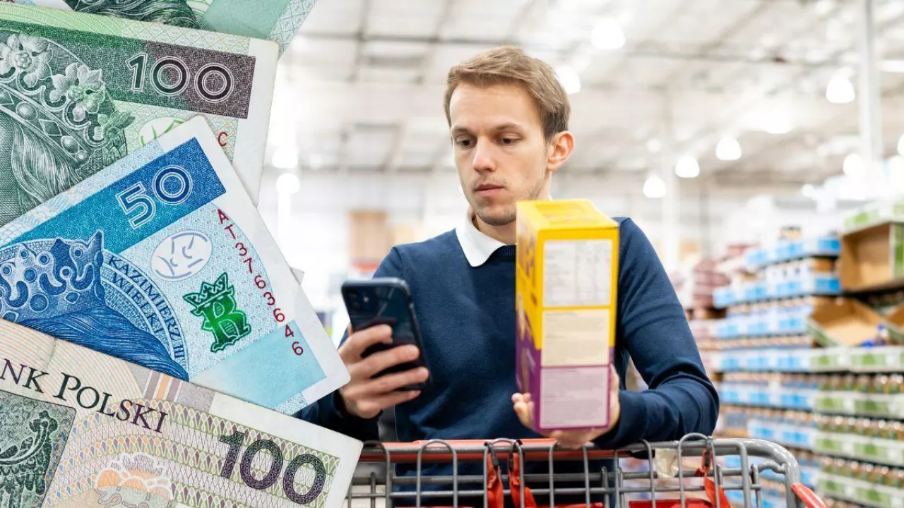 <p>Ceny oleju i kawy dosłownie wystrzeliły w lipcu. Zobacz TOP 10 drożyzny w sklepach (fot. Canva)</p>