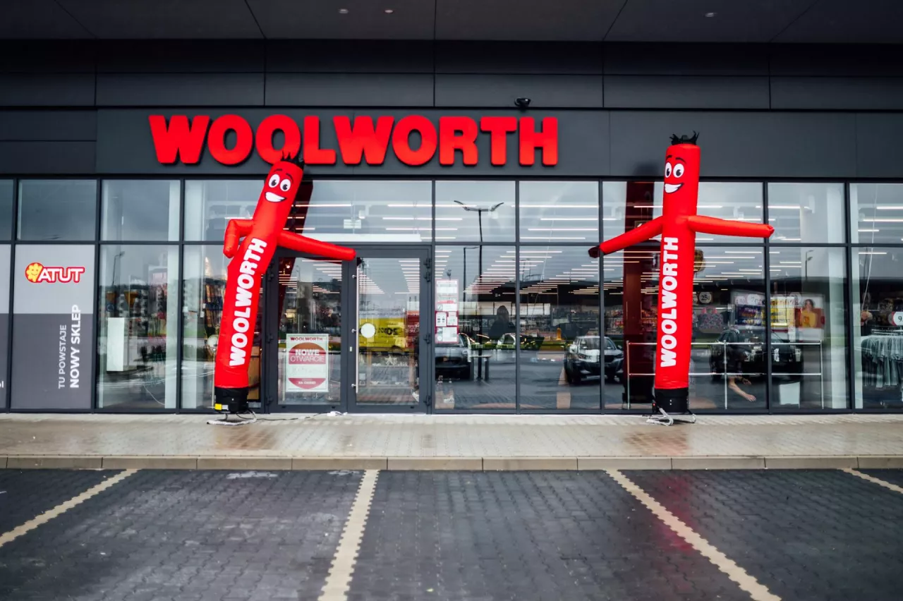 Sieć Woolworth otworzyła trzeci sklep w Warszawie, w całej Polsce ma ich obecnie 56 (fot. Kajetan Mazur)