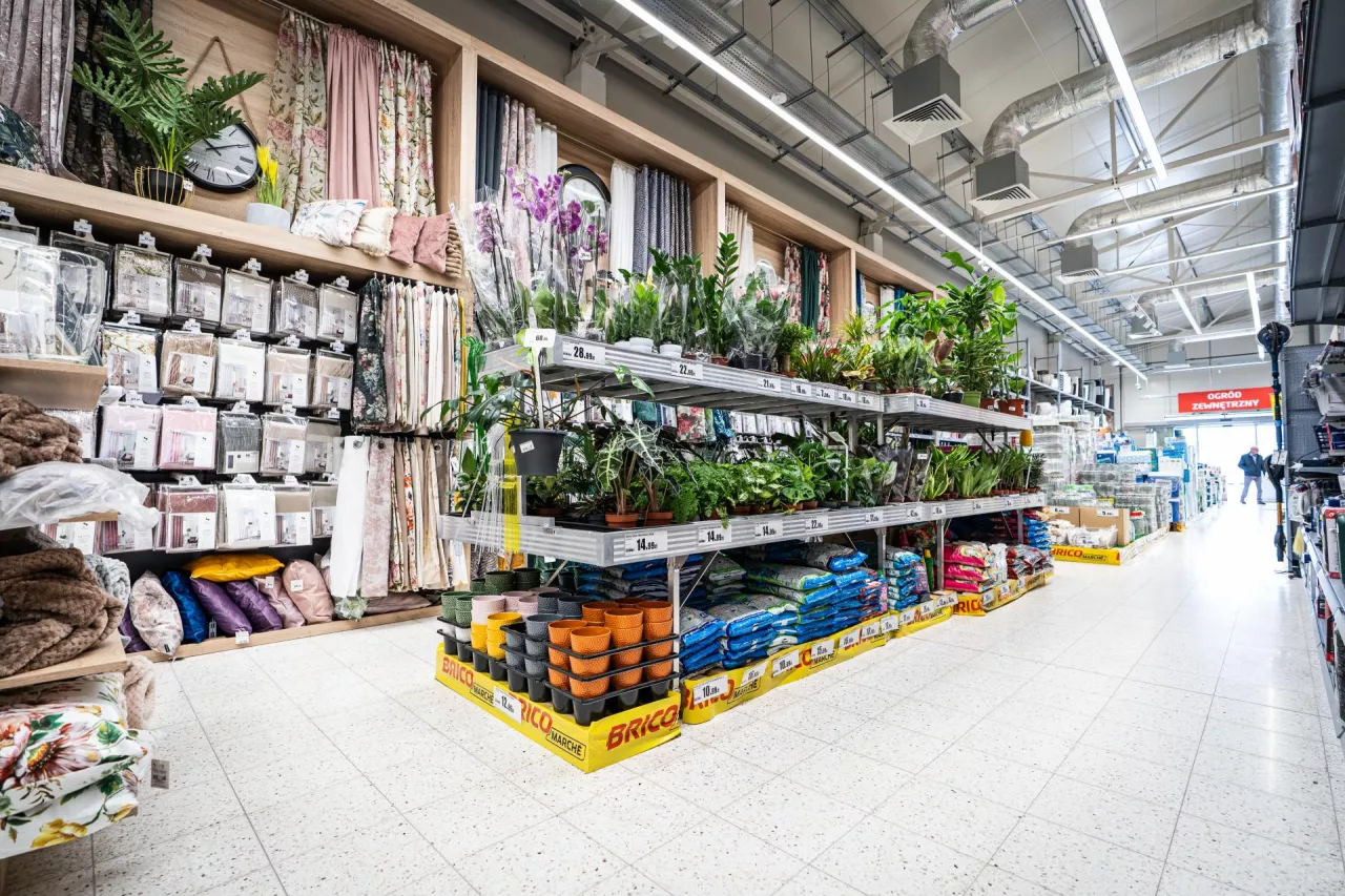 Trendy rynkowe w branży DIY – rozmowa z Tomaszem Ławiakiem, Product Managerem DIY w MAGO S.A.