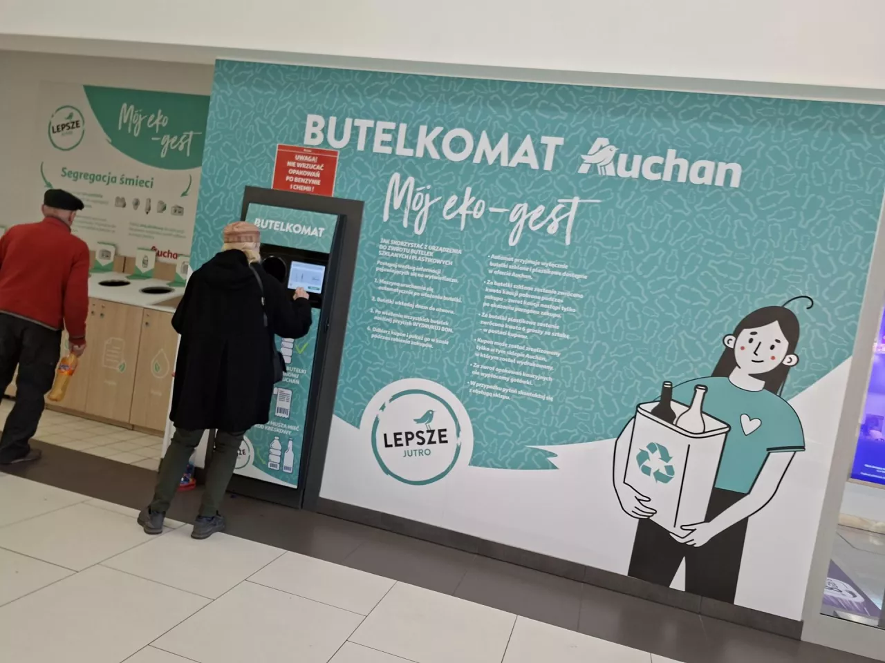 System kaucyjny startuje w Polsce już 1 października 2025 r. (fot. wiadomoscihandlowe.pl)