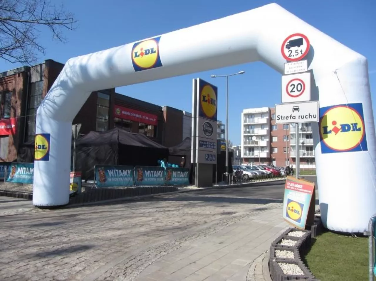 Niezwykły Lidl w Łodzi. Zobacz jak wygląda - galeria zdjęć! - 4