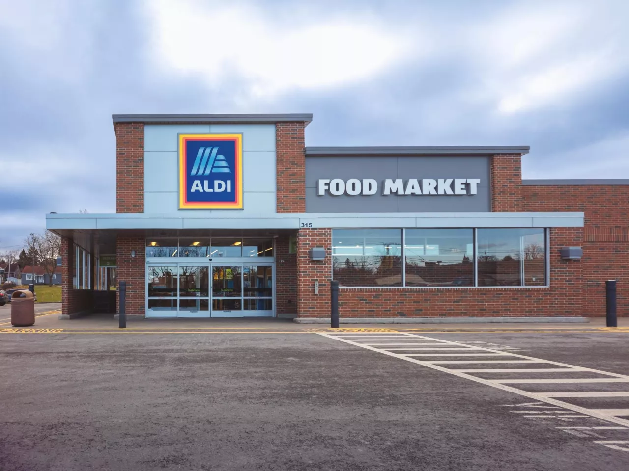 Aldi w Yorkville, Nowy Jork (Shutterstock)