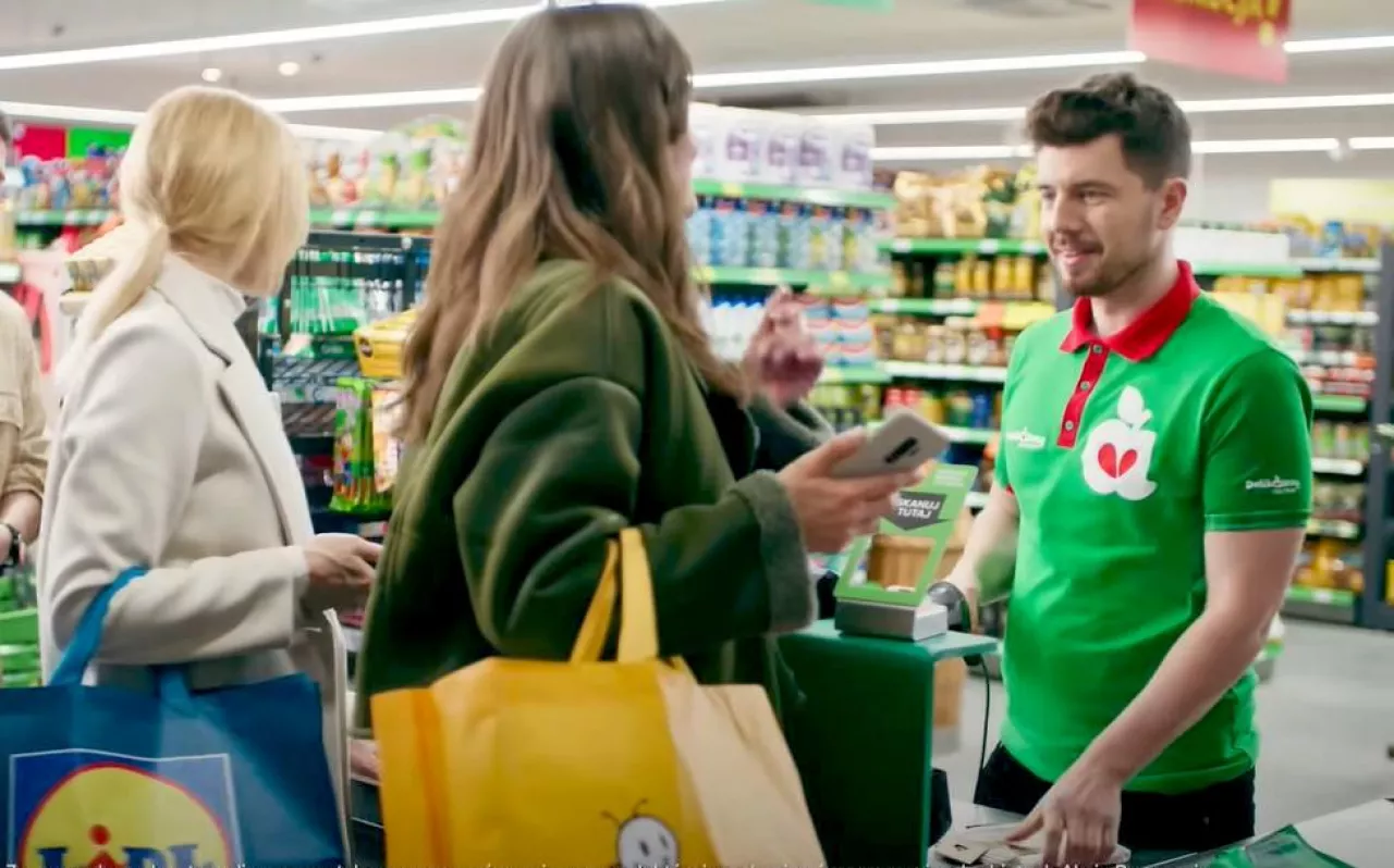 <p>Program lojalnościowy można zaprojektować samodzielnie. Jeśli sklep jest w sieci, może skorzystać z jej oferty</p>