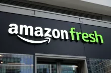 Amazon zamyka sklepy Fresh w Wielkiej Brytanii. Co dalej z e-grocery? (fot. Shutterstock)