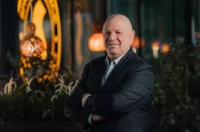 <p>Sylwester Cacek, prezes Sfinks Polska</p>