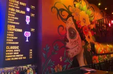 <p>Nowy szyld Grupy Mex: Barrio Latino</p>