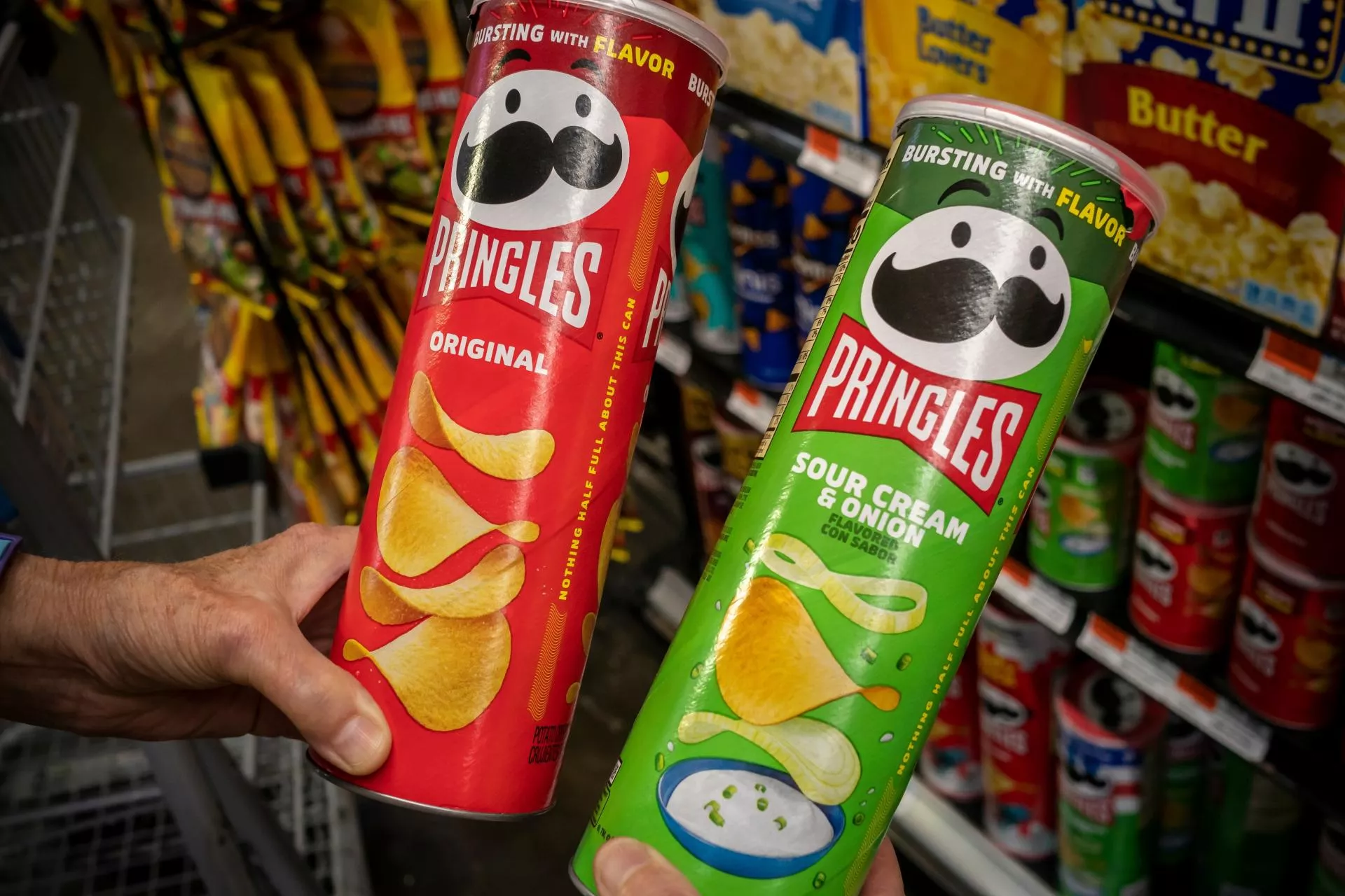 Mars blisko przejęcia producenta chipsów Pringles! UE da bezwarunkowe, zielone światło