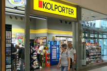 Kolporter, największy dystrybutor prasy w Polsce i właściciel blisko 500 saloników prasowych, intensywnie inwestuje w rozwój swojej sieci handlowej