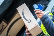 W ostatnim tygodniu października może ruszyć największa fala masowych zwolnień w firmie Amazon (fot. Shutterstock)