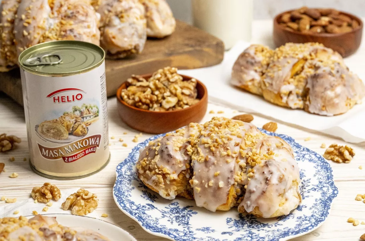 HELIO prezentuje świąteczną nowość: masa makowa z białego maku z miodem nektarowym wielokwiatowym o smaku marcepanowym