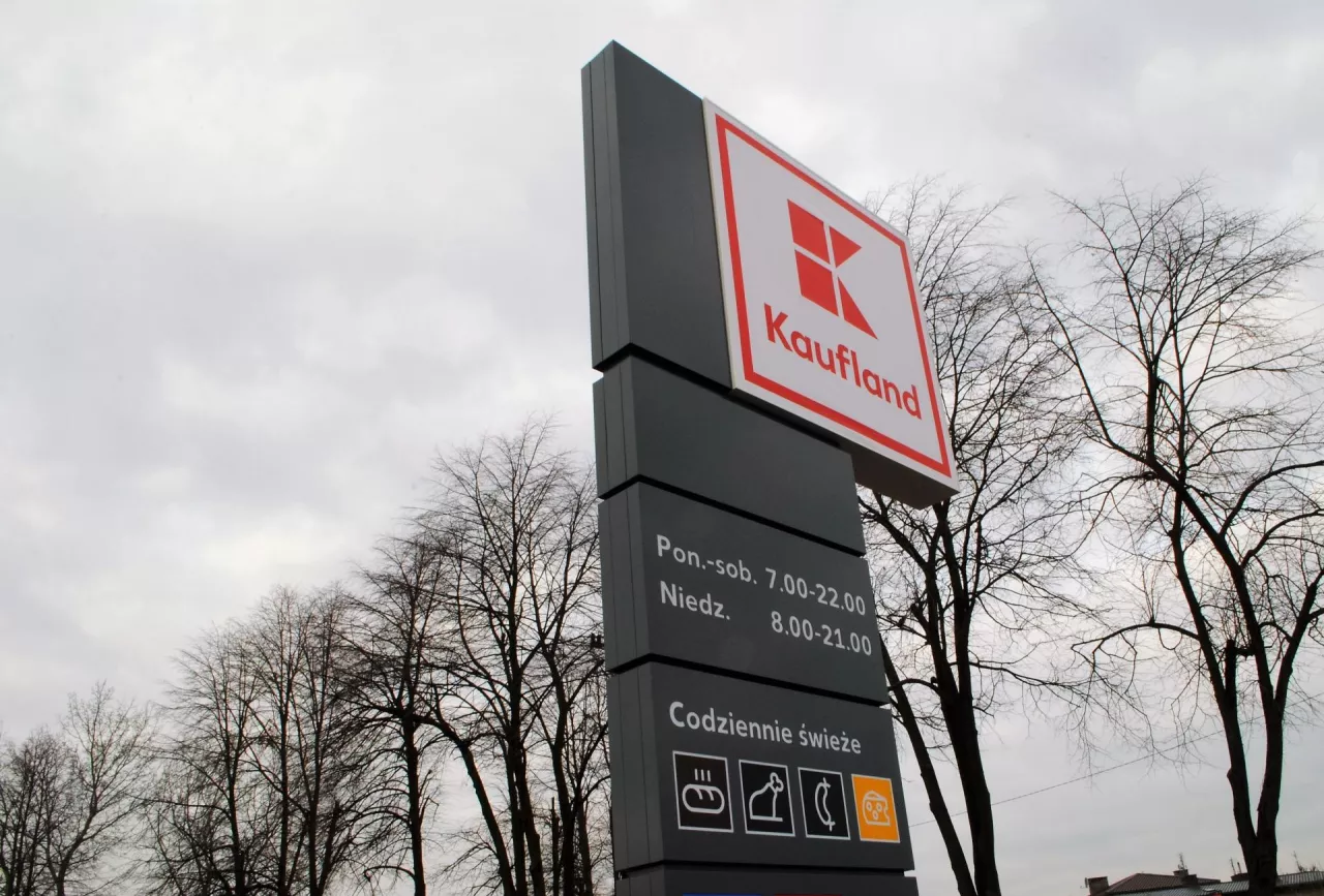 Kaufland zakończył proces wdrażania elektronicznych etykiet cenowych na drugim dziale produktowym we wszystkich sklepach w Polsce (fot. wiadomoscihandlowe.pl)
