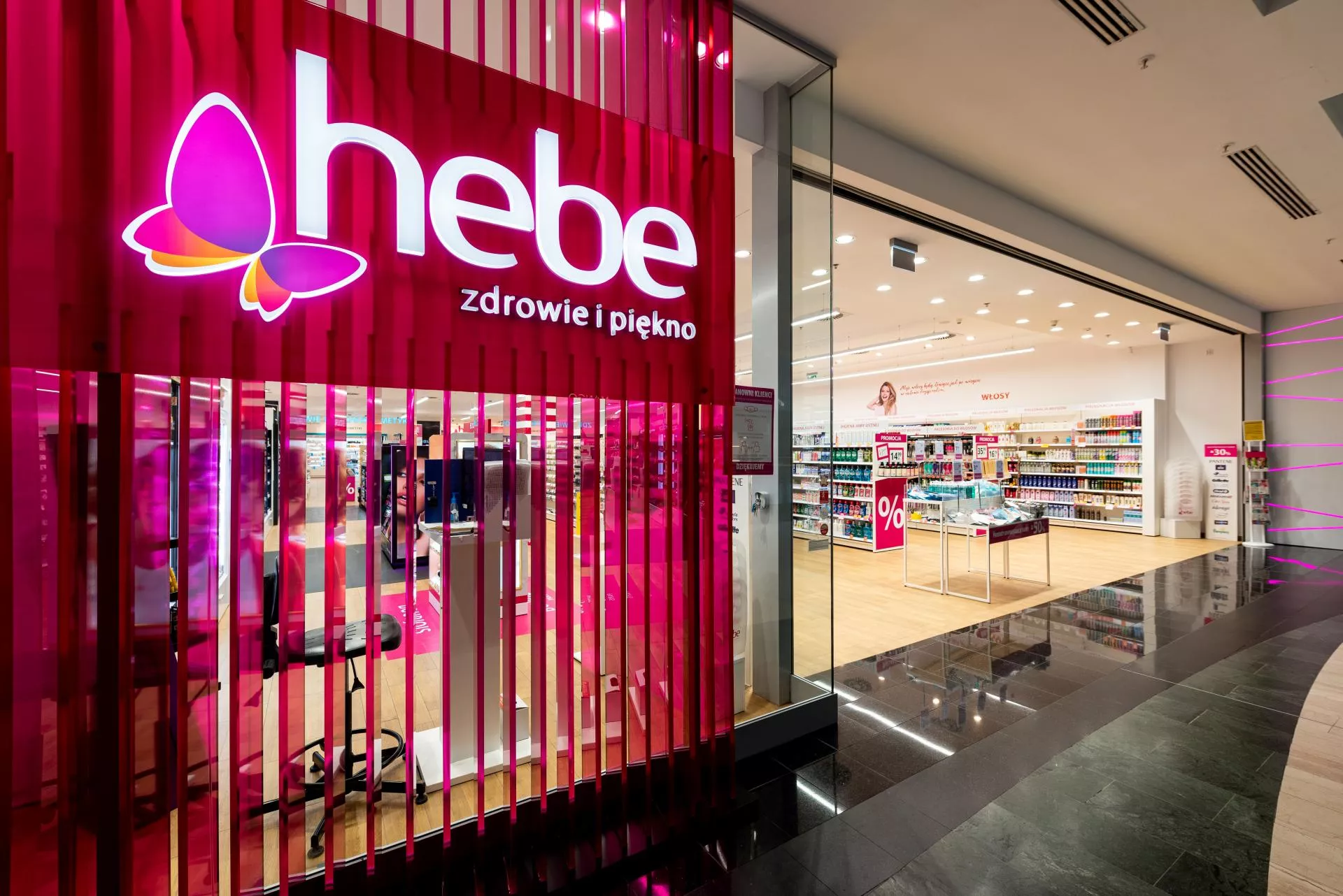 Drogerie Hebe przechodzą trudny okres. Sieć zanotowała mocny spadek sprzedaży LFL