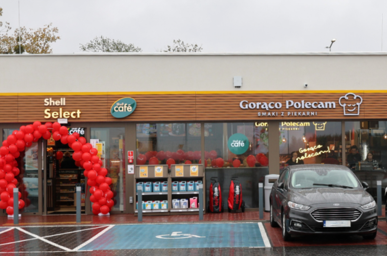 Gorąco Polecam. Smaki z Piekarni na... stacji paliw Shell