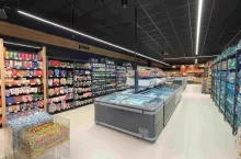 <p>Tak prezentuje się nowy sklep sieci Lewiatan otwarty niedawno w Krakowie</p>