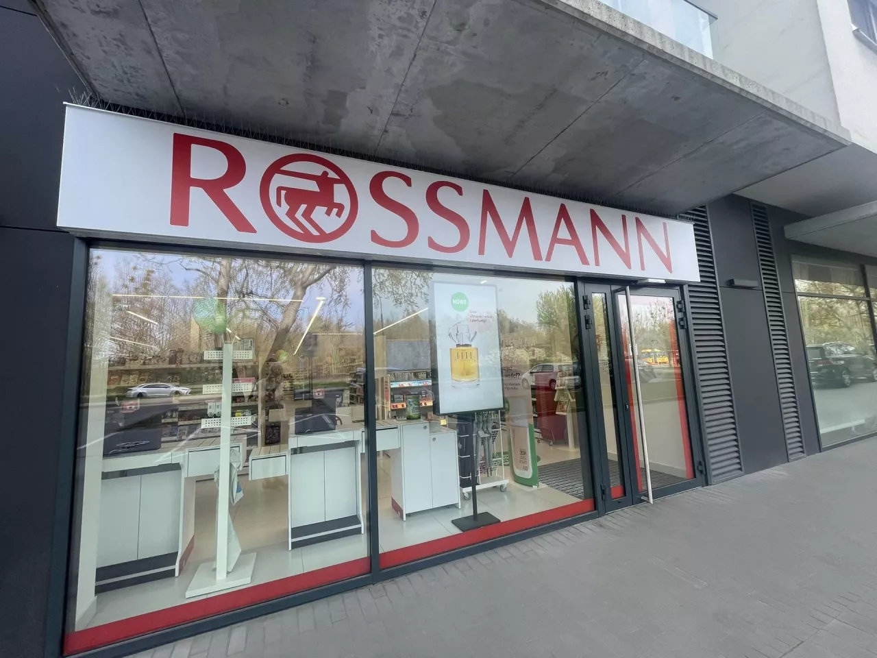 Przykład rozwiązań retail media w Rossmannie (fot. Mk)