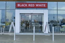 Black Red White zwalnia setki pracowników (fot. mat. prasowe)