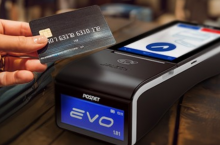 UOKiK, za zgodą sądu, przeprowadził przeszukania w czterech firmach, w tym w siedzibie producenta kas fiskalnych Posnet Polska oraz jego partnerów handlowych – ESC, Segal i Dotkom. fot. Posnet Polska