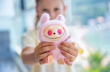 Maskotka Labubu (fot. Shutterstock)