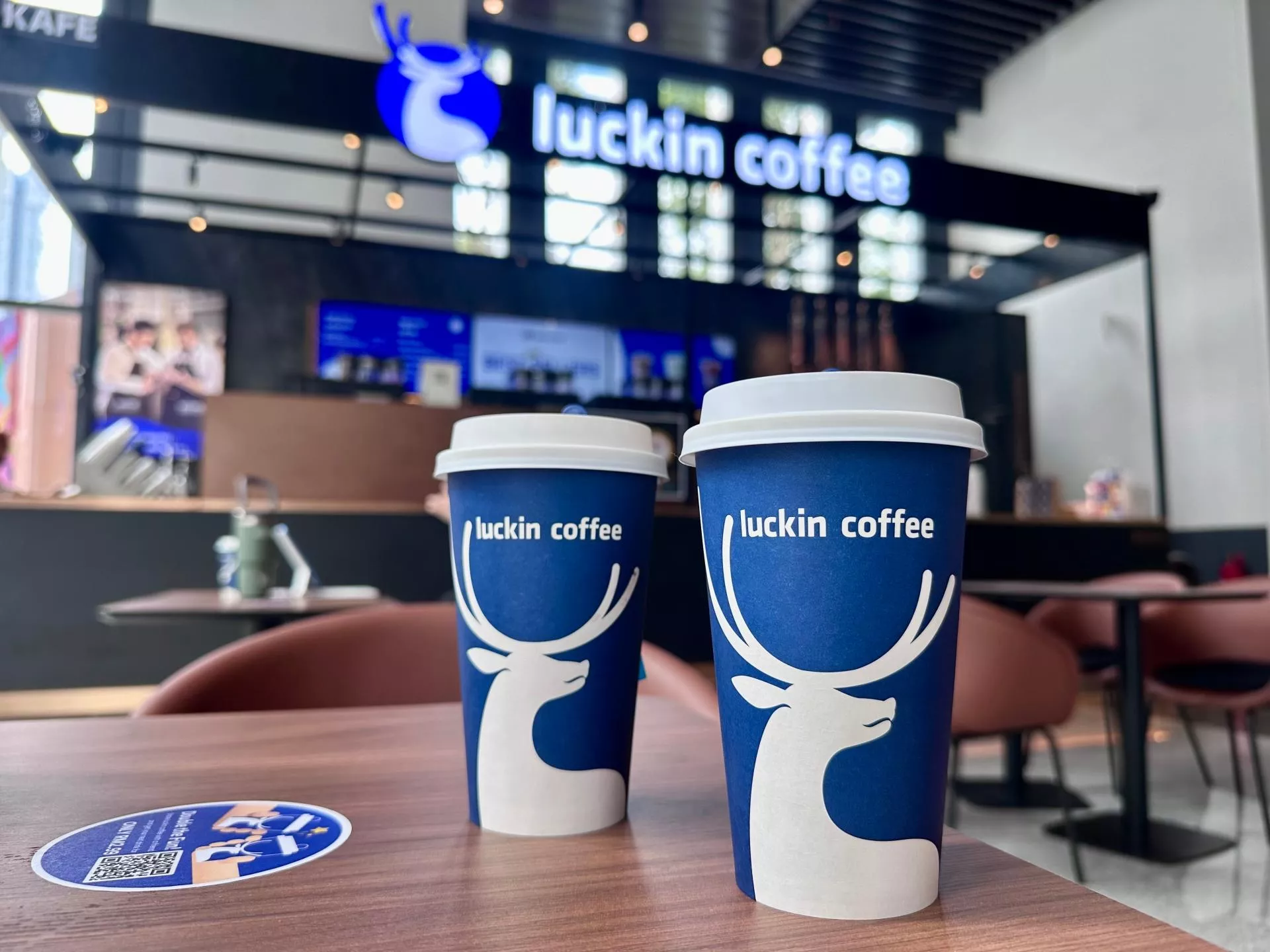 Szokujące tempo rozwoju rywala Starbucksa. "Zawstydzili" choćby Żabkę