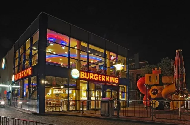 Burger King rusza z nową kampanią marketingową. Sieć idzie pod prąd rynkowych trendów