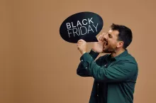 Chęć wzięcia udziału w wyprzedażach na tegoroczny Black Friday deklaruje 74 proc. Polaków (fot. Shutterstock)