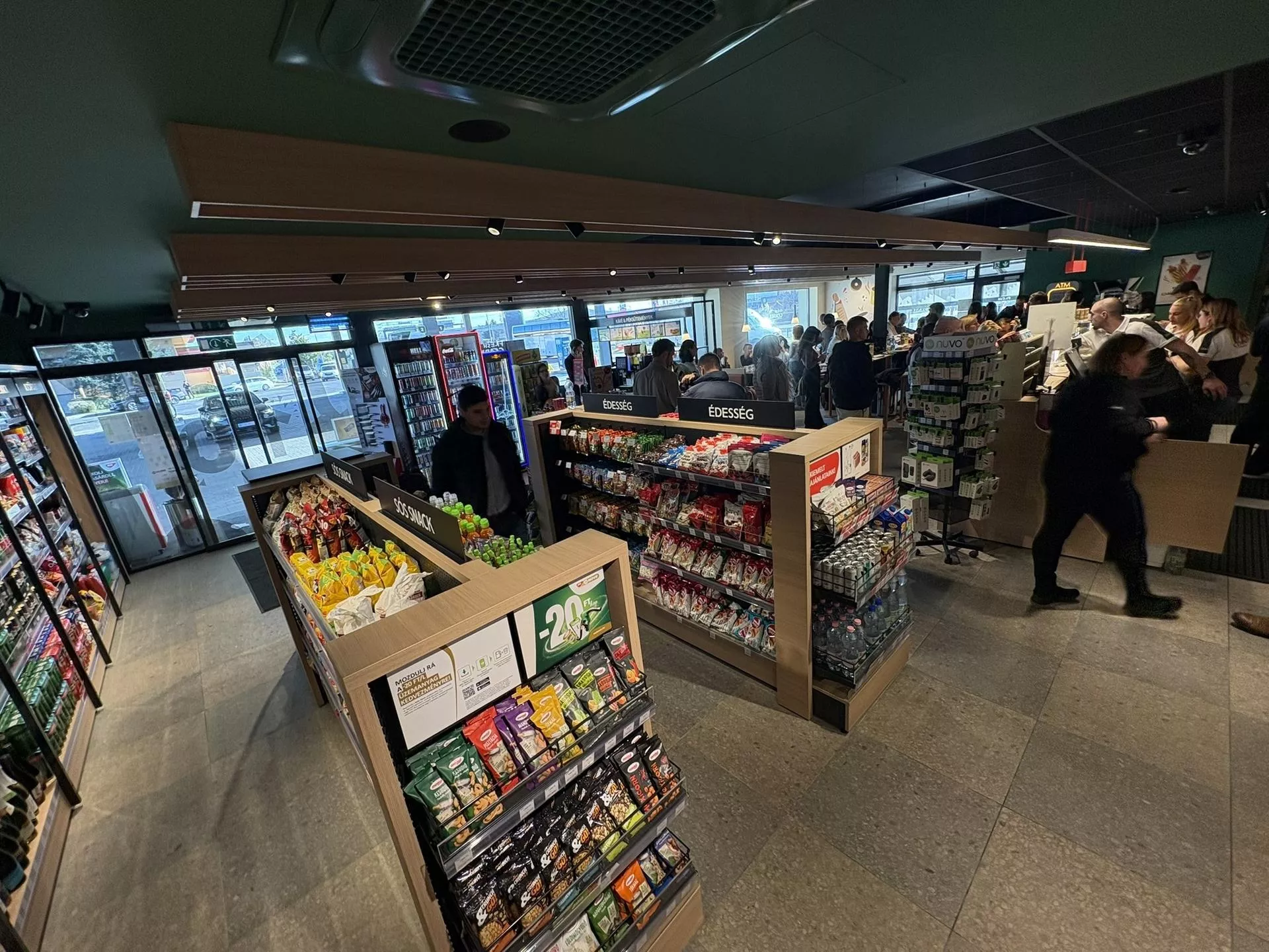 Nowy koncept Fresh Corner na stacjach MOL