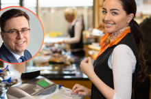 <p>Sprzedaż detaliczna bije rekordy. Które franczyzy zyskają? (fot. Canva + Credit Agricole)</p>