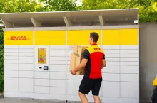 DHL ma w Polsce już 8 tys. automatów paczkowych i 16 tys. punktów odbioru (fot. materiały prasowe)