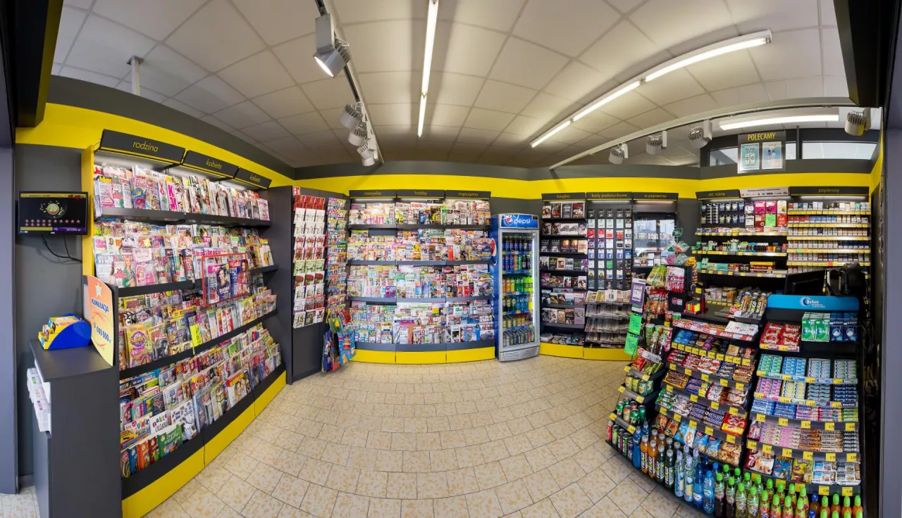 <p>Tak wyglądają teraz saloniki prasowe Kolportera</p>