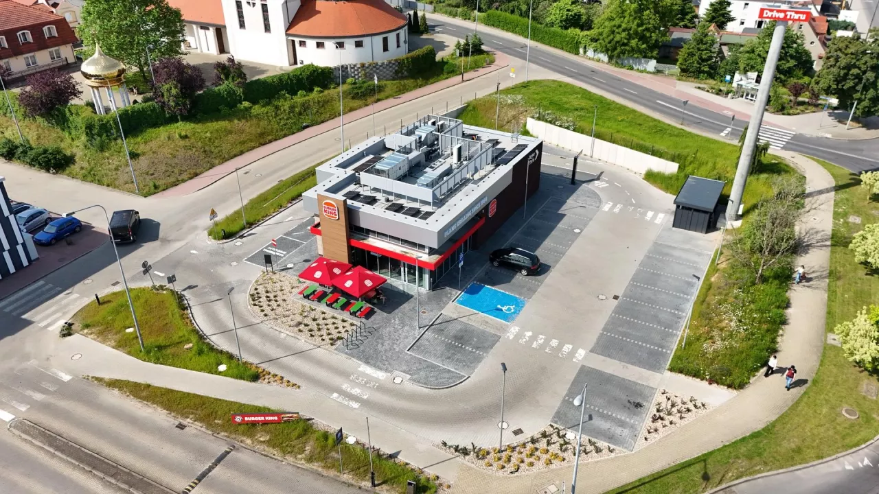 Burger King testuje pierwszą w Polsce obsługę Drive Thru z wykorzystaniem agenta AI (mat. prasowe)