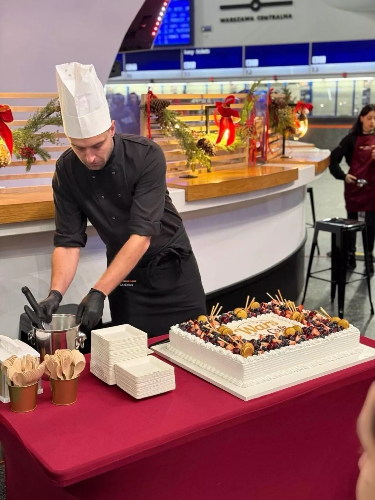 Wars ma już pierwszą samodzielną restauracjo-kawiarnię