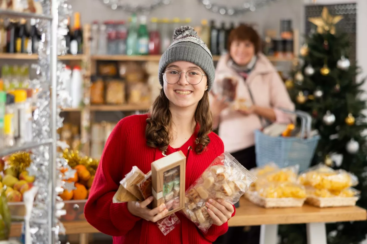 Aż 60 proc. Polaków deklaruje, że świąteczne zakupy zrobi w ty roku z większym wyprzedzeniem (fot. Shutterstock)