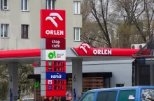 Na zdj. stacja Orlenu (fot. AxOst/Shutterstock)
