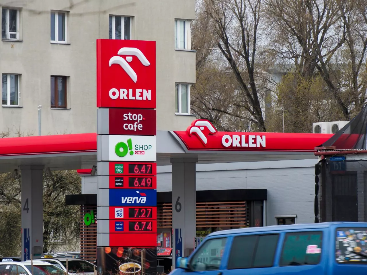 Na zdj. stacja Orlenu (fot. AxOst/Shutterstock)