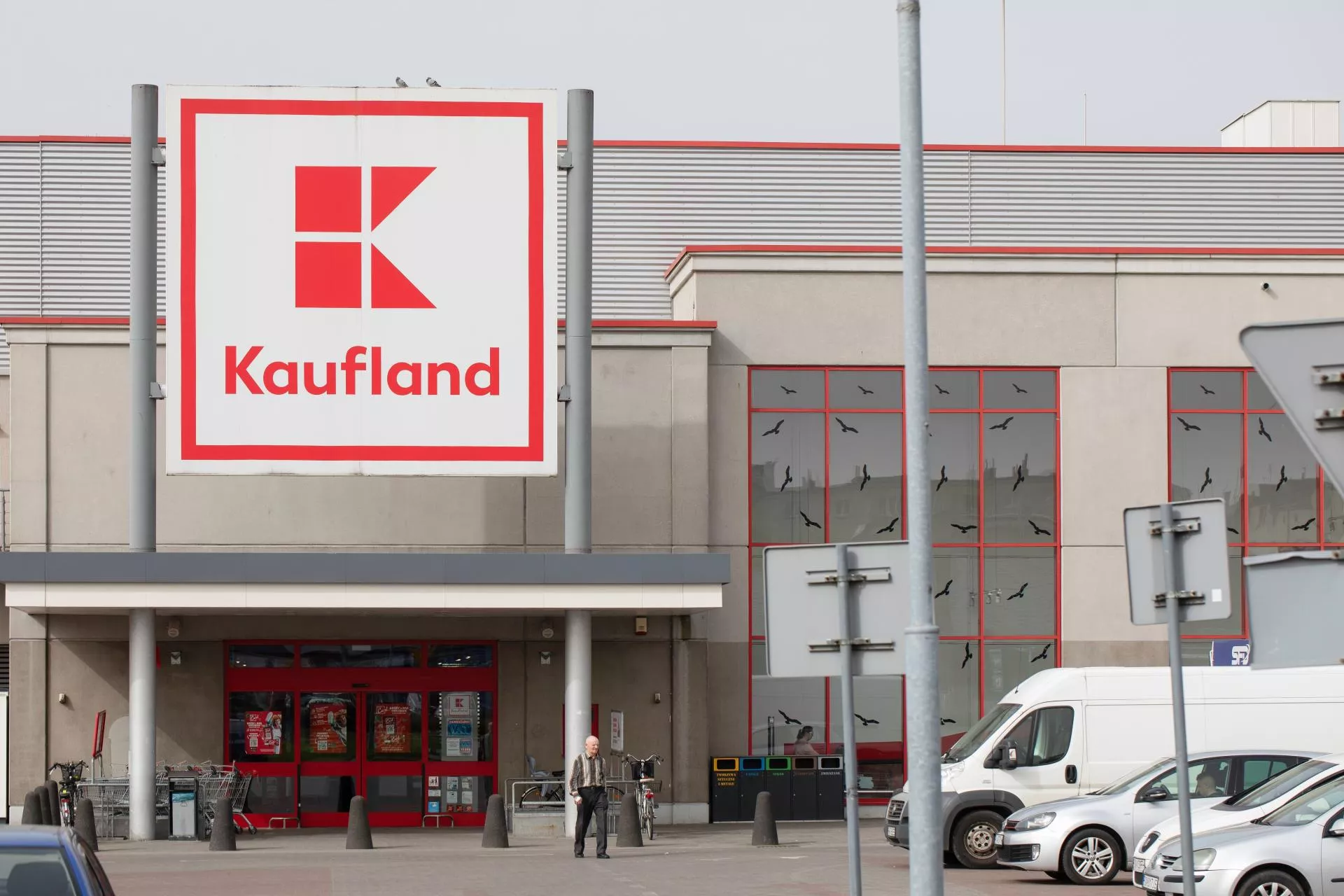 Kaufland: strajk ostrzegawczy nie zakłóci pracy marketów w niedzielę 14 grudnia