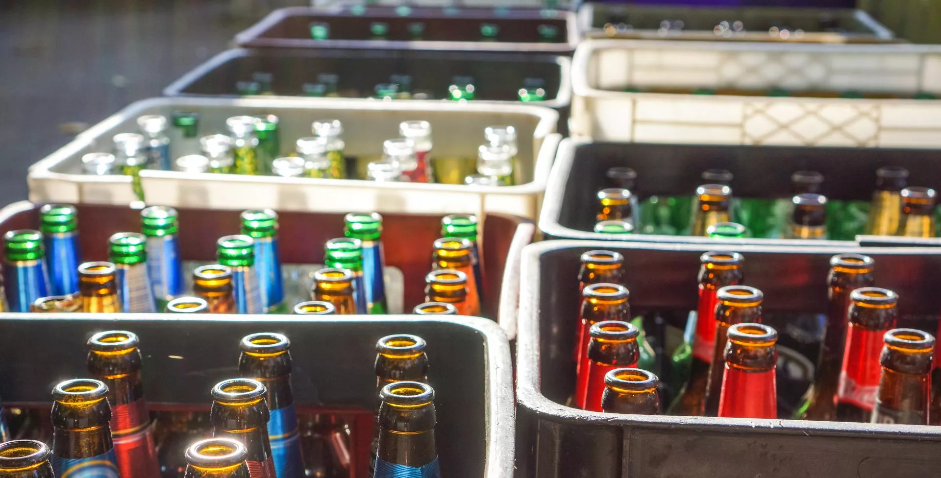 System zbiórki szklanych butelek po staremu? Jest szansa, iż resort zrobi krok wstecz