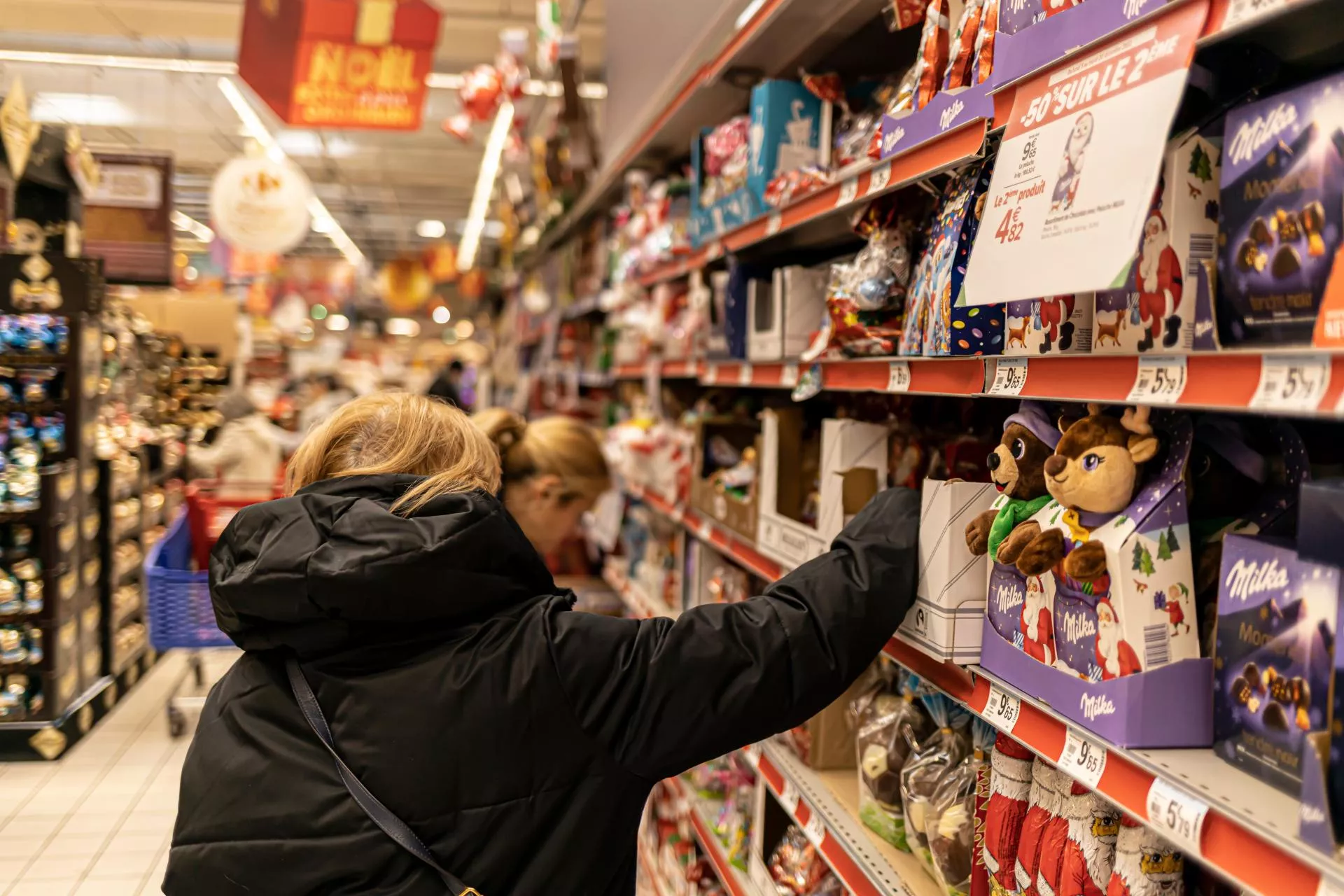 Świąteczne zakupy spożywcze Polaków. Ile na nie wydadzą w Boże Narodzenie 2025?