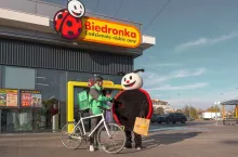 Biedronka nawiązała współpracę z Uber Eats (fot. mat. prasowe)