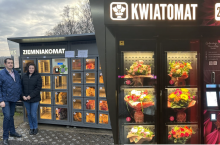 Przybywa automatów sprzedających zaskakujący czasem asortyment