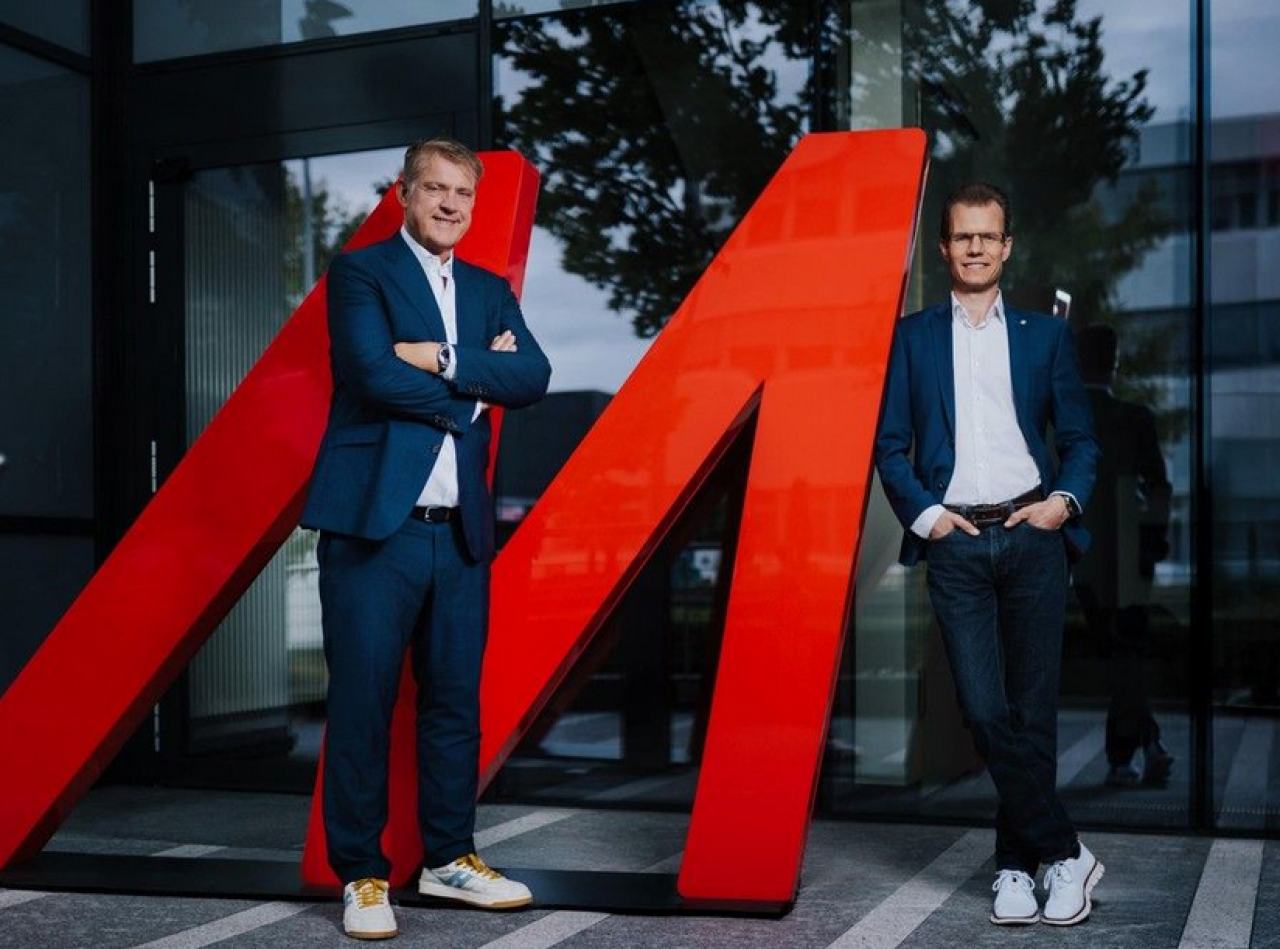 Na zdjęciu: Torsten Ahlers, dyrektor zarządzający MediaMarktSaturn Marketing Services oraz Boris Prondzinski, dyrektor zarządzający MediaMarktSaturn Marketing