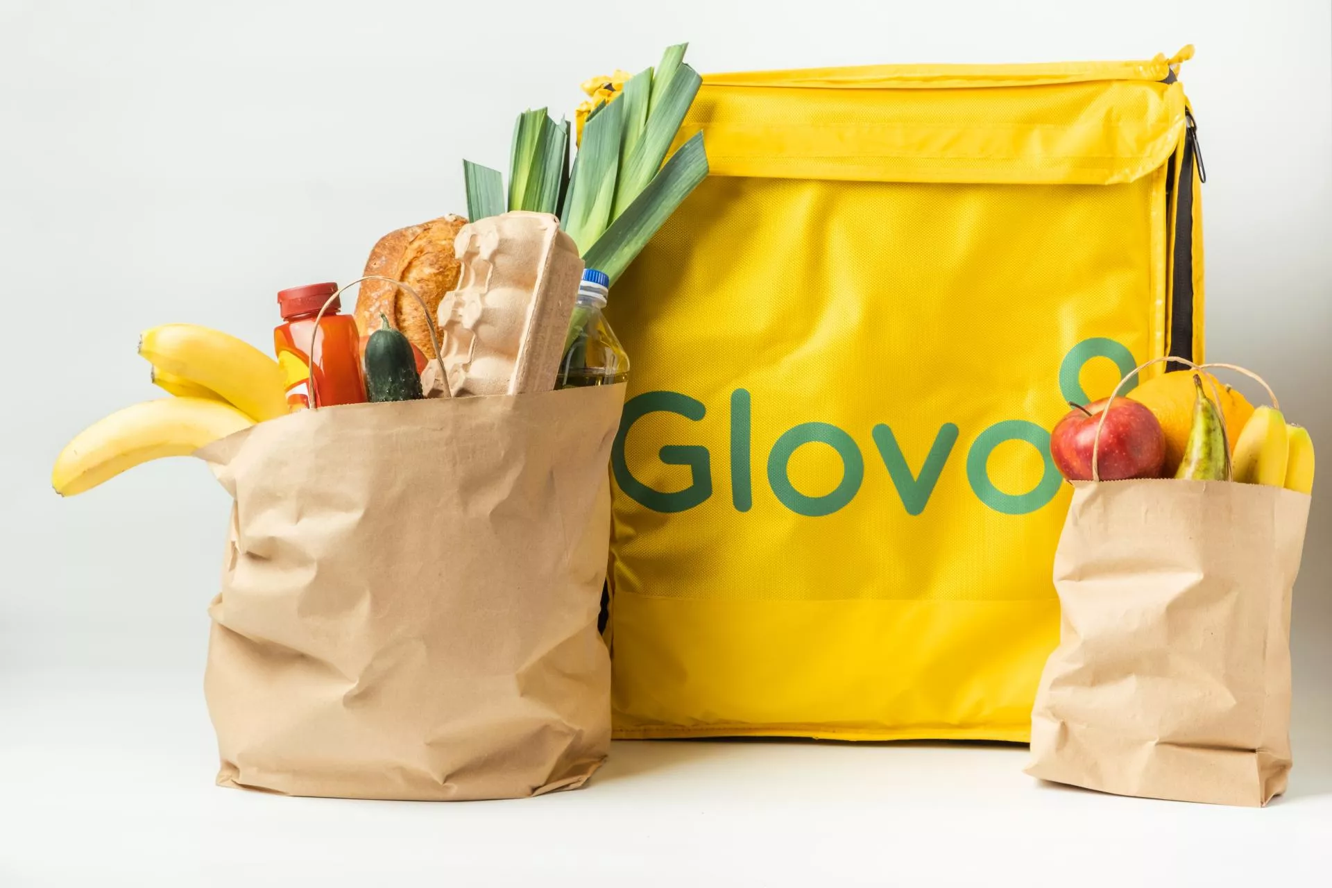 Glovo mocniej stawia na q-commerce. Chce dostarczać wszystko, nie tylko jedzenie