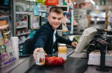 <p>Według danych udostępnionych przez GIP PIP, w pierwszych trzech kwartałach ub.r. inspektorzy pracy przeprowadzili ponad 43 tys. kontroli.</p>