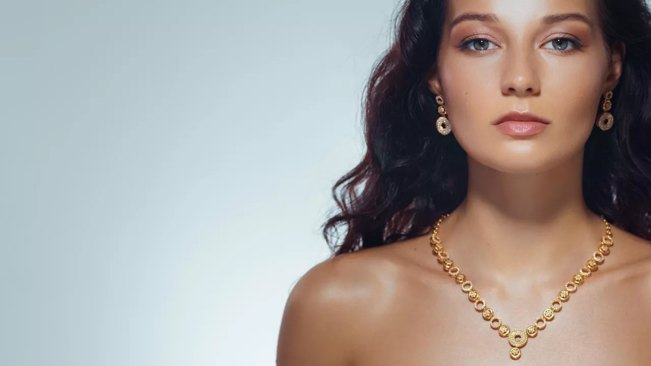 Biżuteria to najszybciej rozwijający się segment rynku osobistych dóbr luksusowych (fot. Shutterstock)