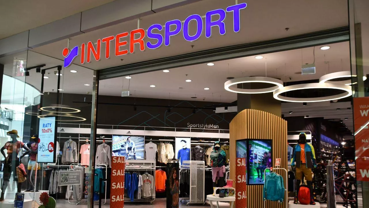 Sieć sklepów sportowych z odbiciem. Przychody Intersport wzrosły o blisko 12 proc. (fot. Shutterstock)