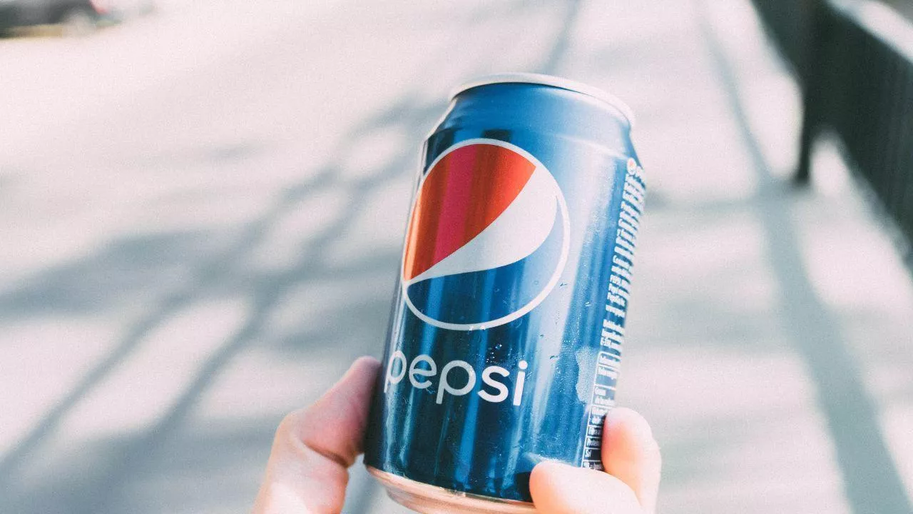 Kolejny gigant zwalnia. Pracę w PepsiCo straci niemal 900 osób