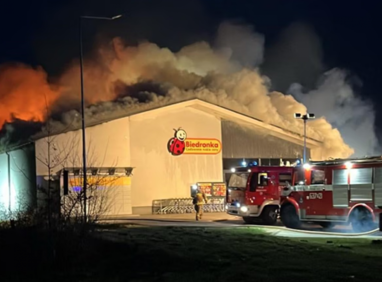 Pożar sklepu Biedronka