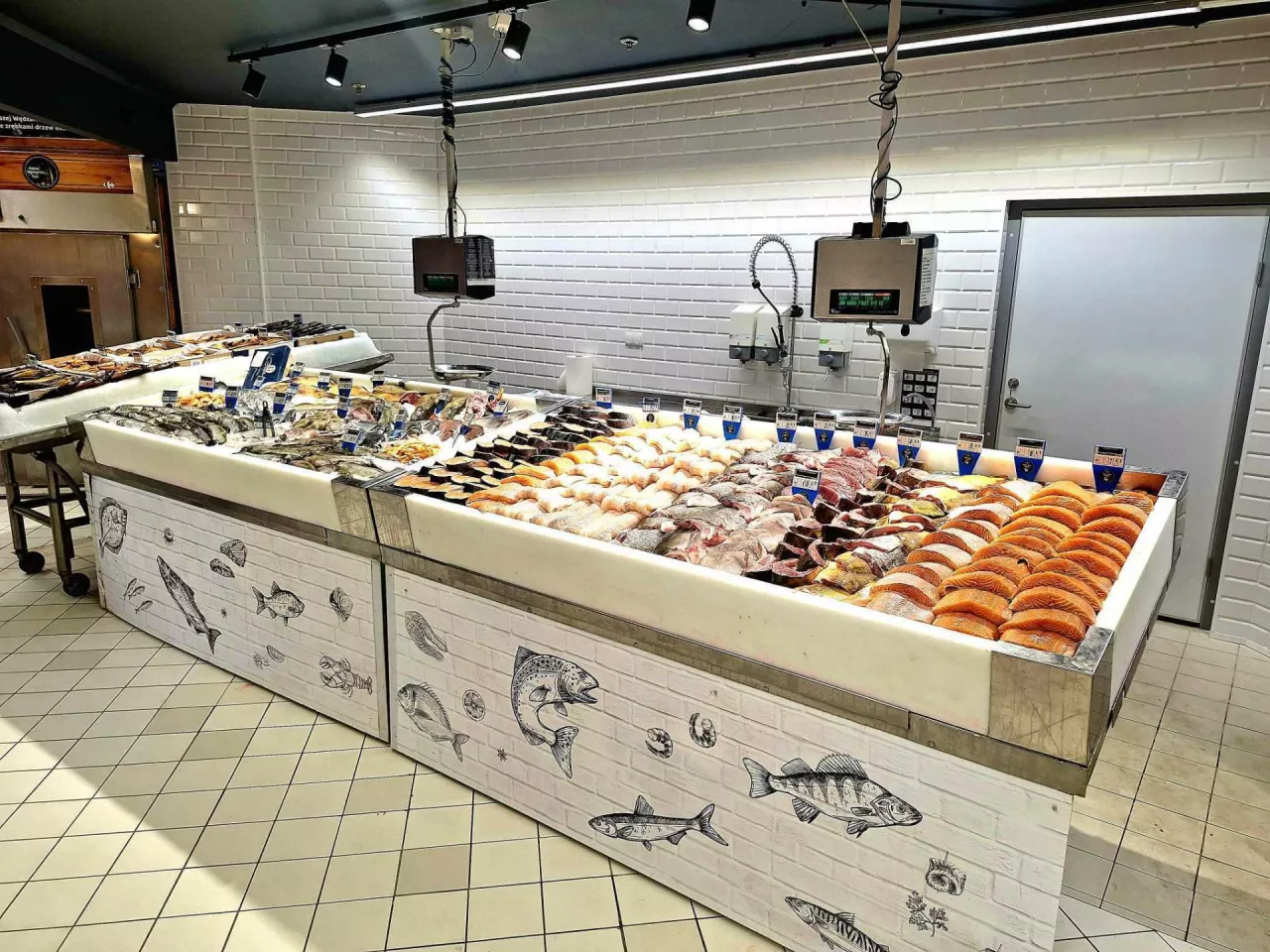 Spółka z inwestycją Jerónimo Martins, tnie plany po problemach biologicznych (fot. mat.pras.)